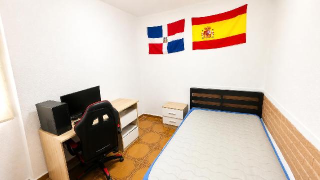 Imagen 10 Inmueble 302771 - Piso en venta en Valencia / Próxima al Estacio Nou Mestalla