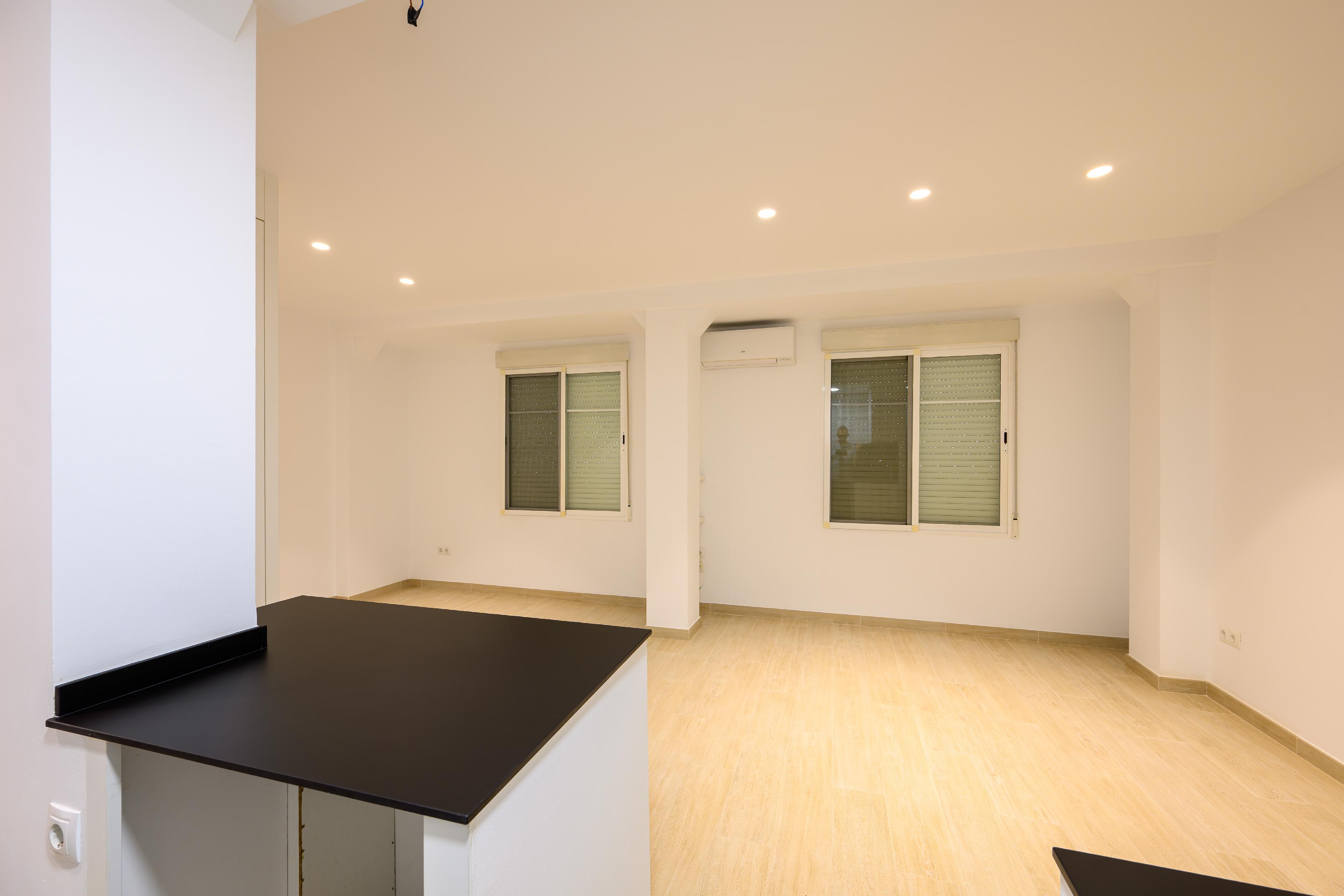 Imagen 8 Piso en venta en Valencia / Cercana al Mercado Central