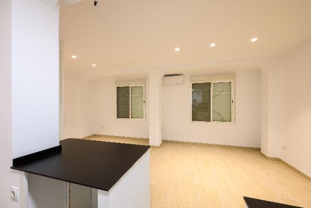 Imagen 8 Inmueble 302875 - Piso en venta en Valencia / Cercana al Mercado Central