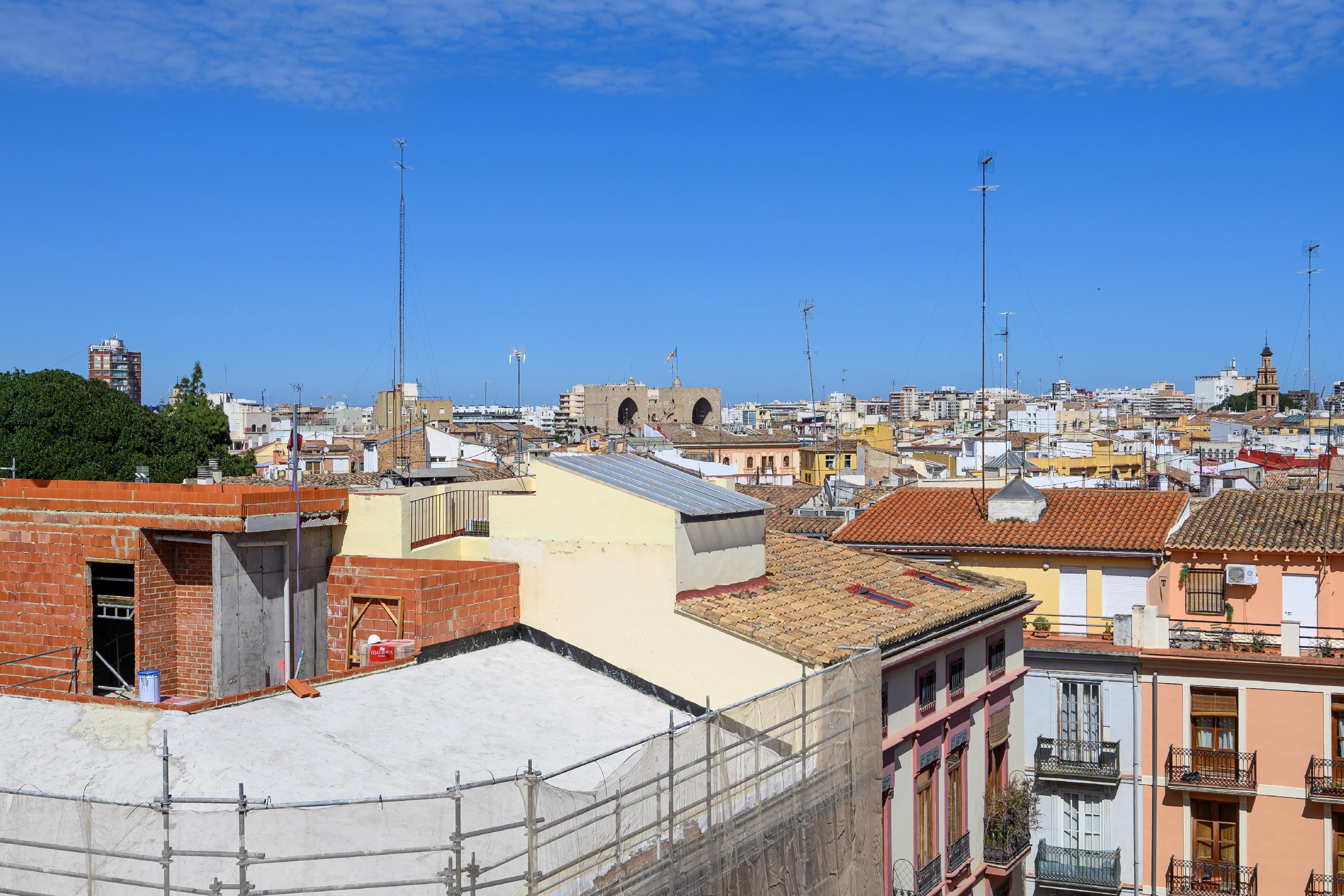 Imagen 25 Piso en venta en Valencia / Cercana al Mercado Central