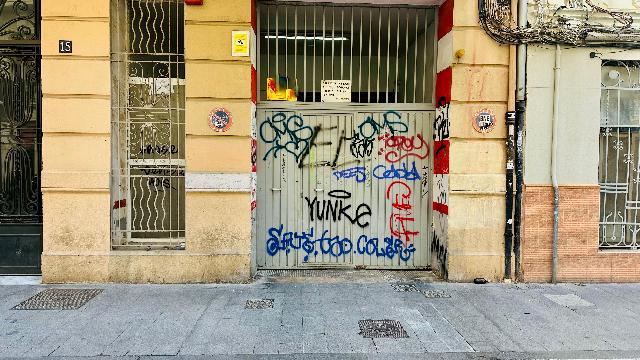 Imagen 2 Inmueble 302933 - Parking Coche en venta en Valencia / Calle Ruzafa muy cerca del Mercado