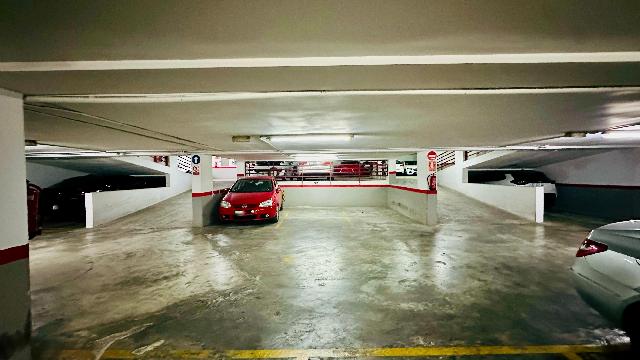 Imagen 9 Inmueble 302933 - Parking Coche en venta en Valencia / Calle Ruzafa muy cerca del Mercado
