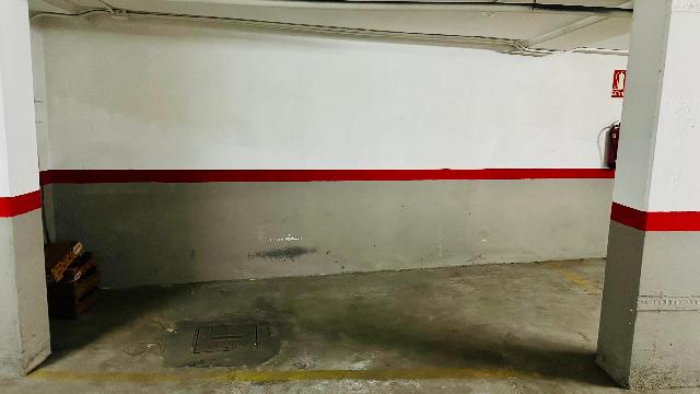 Imagen 7 Inmueble 302933 - Parking Coche en venta en Valencia / Calle Ruzafa muy cerca del Mercado