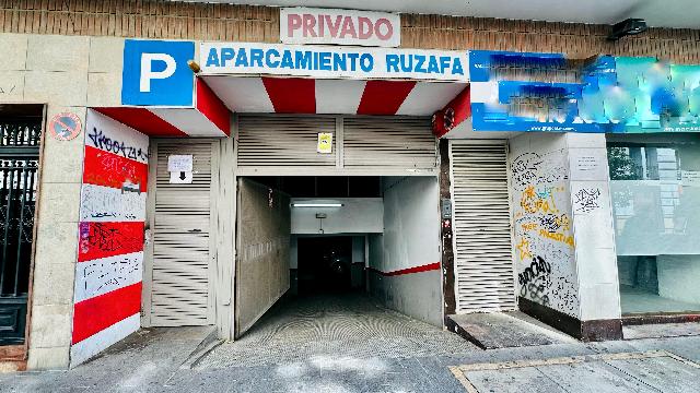 Imagen 1 Inmueble 302933 - Parking Coche en venta en Valencia / Calle Ruzafa muy cerca del Mercado