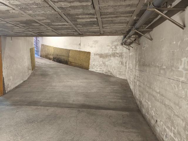 Imagen 4 Inmueble 302936 - Parking Coche en alquiler en Valencia / Calle Dr.Serrano