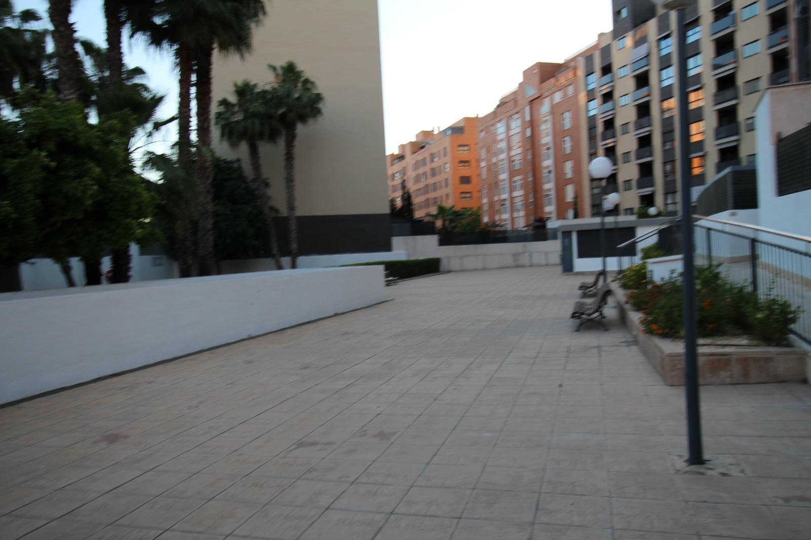 Imagen 20 Piso en venta en Valencia / Junto a la Ronda Norte 