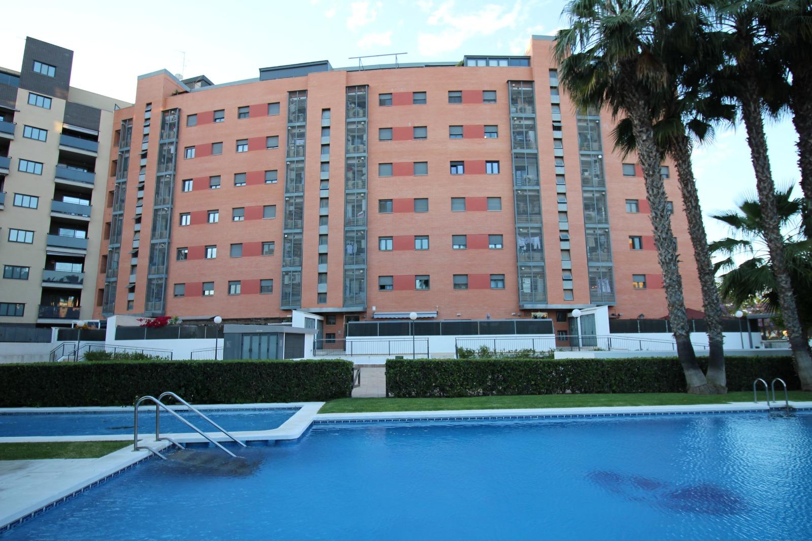 Imagen 1 Piso en venta en Valencia / Junto a la Ronda Norte 
