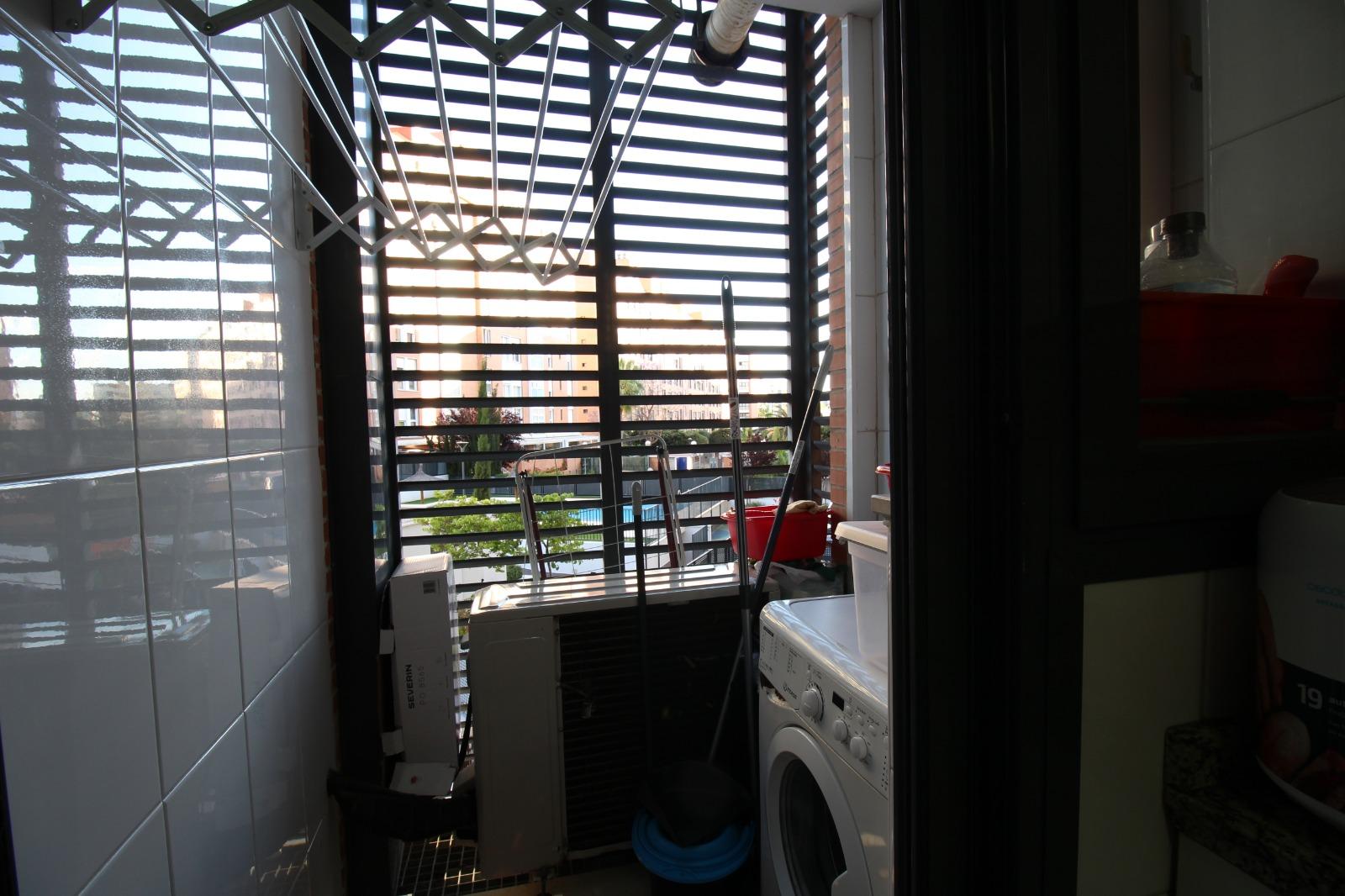 Imagen 8 Piso en venta en Valencia / Junto a la Ronda Norte 