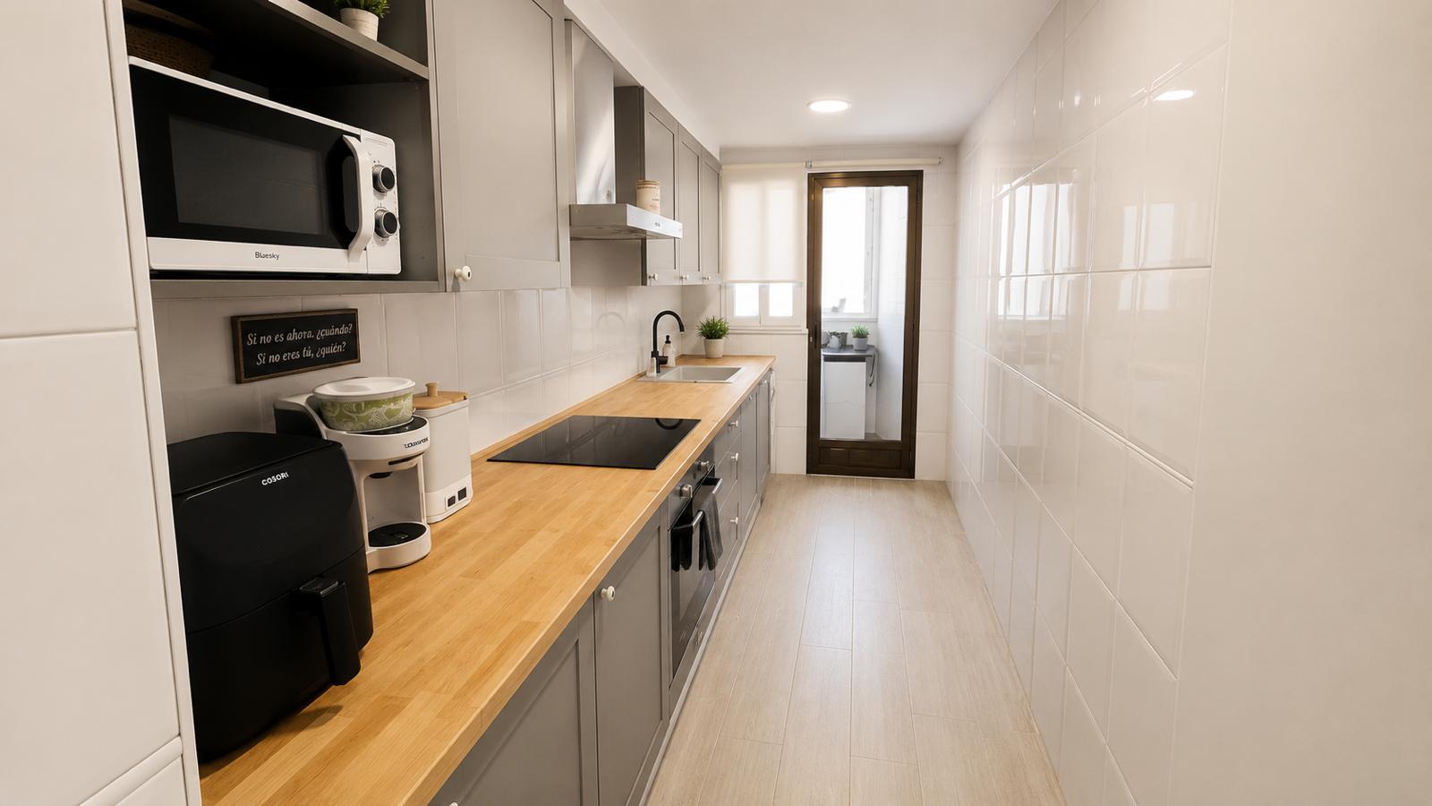 Imagen 2 Piso en venta en Valencia / A 5 min de Cortes Valencianas