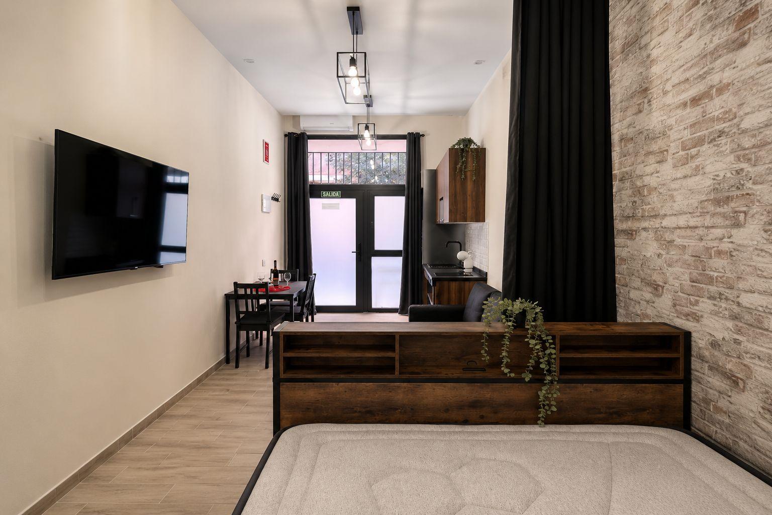 Imagen 2 Piso en venta en Valencia / Junto al Parque de Marchalenes