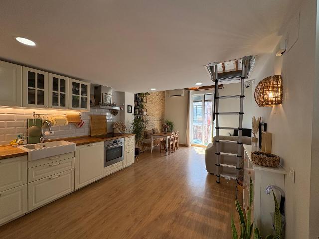 Imagen 3 Inmueble 303324 - Piso en venta en Valencia / En pleno centro del Barrio de Ruzafa