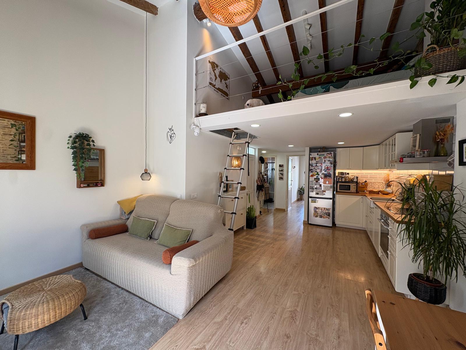 Imagen 1 Piso en venta en Valencia / En pleno centro del Barrio de Ruzafa