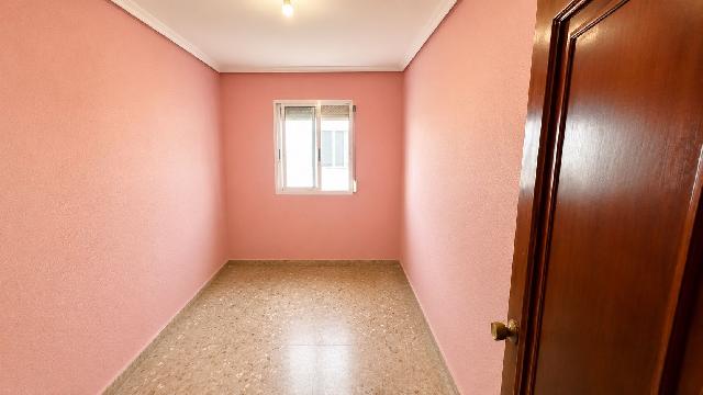 Imagen 8 Inmueble 303413 - Piso en venta en Valencia / Próxima a la Plaza de Don Bosco