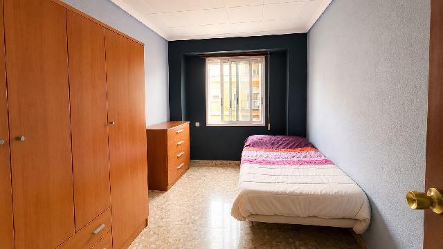 Imagen 5 Inmueble 303413 - Piso en venta en Valencia / Próxima a la Plaza de Don Bosco
