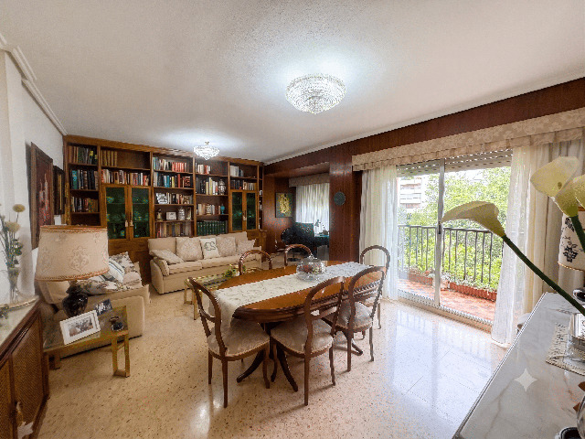 Imagen 3 Inmueble 303567 - Piso en venta en Valencia / Junto Avenida de Aragón