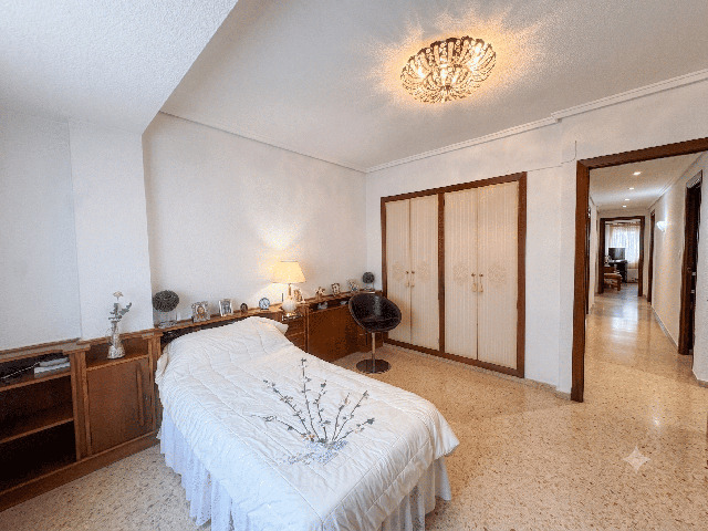Imagen 12 Inmueble 303567 - Piso en venta en Valencia / Junto Avenida de Aragón