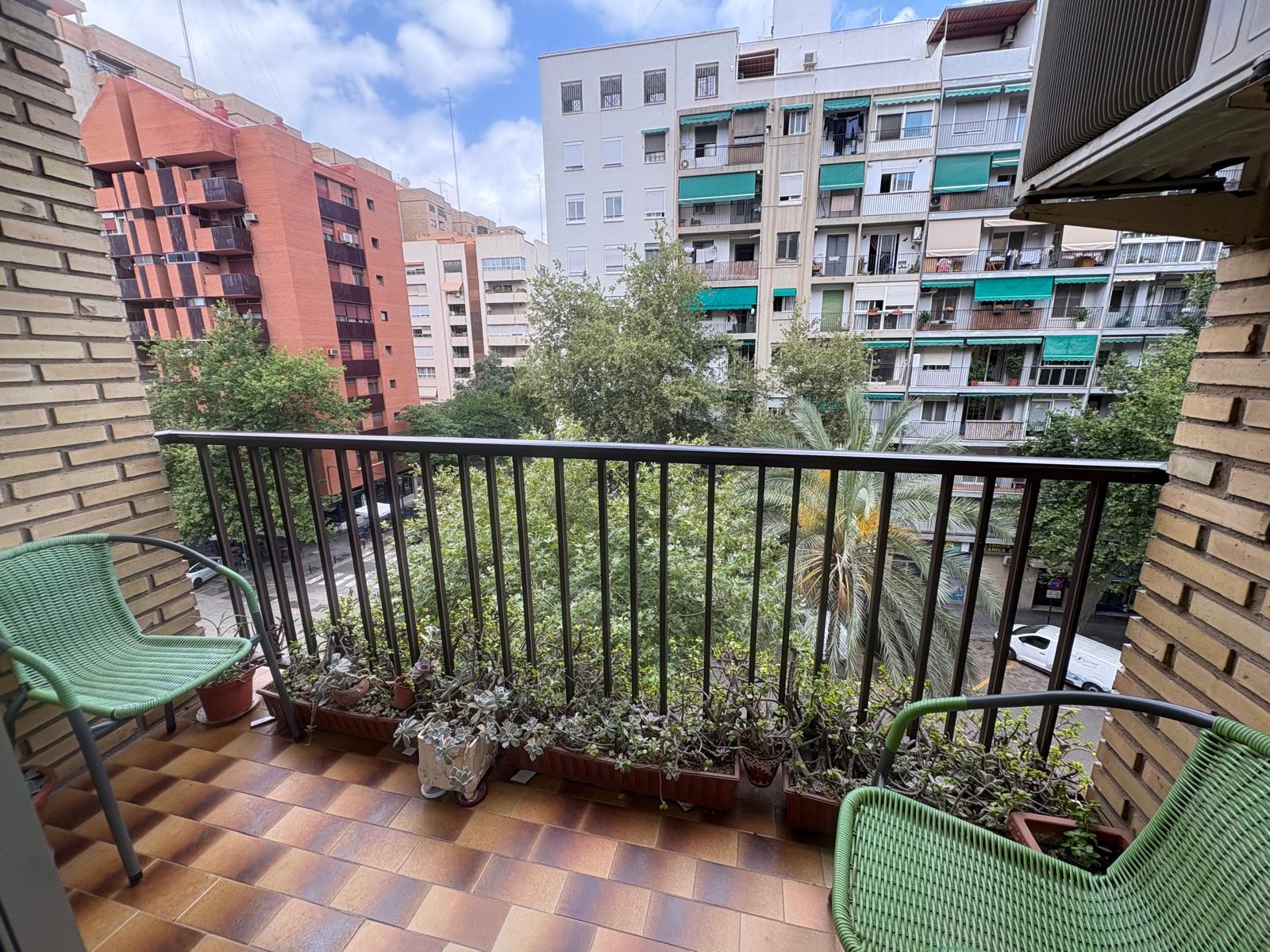 Imagen 4 Piso en venta en Valencia / Junto Avenida de Aragón