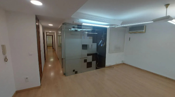 Imagen 4 Inmueble 303646 - Piso en venta en Valencia / Próxima a Plaza San Agustín