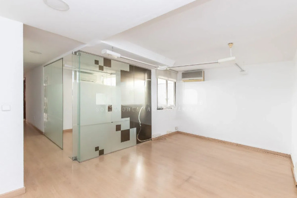 Imagen 3 Inmueble 303646 - Piso en venta en Valencia / Próxima a Plaza San Agustín