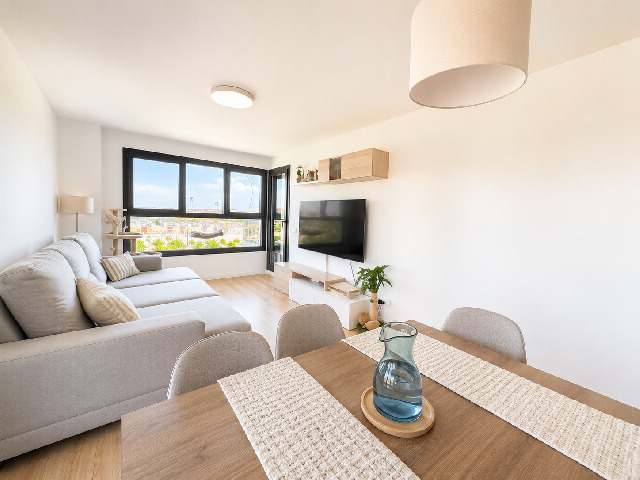 Imagen 1 Inmueble 303677 - Piso en venta en Valencia / Junto Blasco Ibáñez