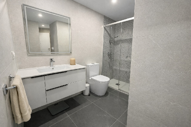 Imagen 5 Inmueble 303677 - Piso en venta en Valencia / Junto Blasco Ibáñez