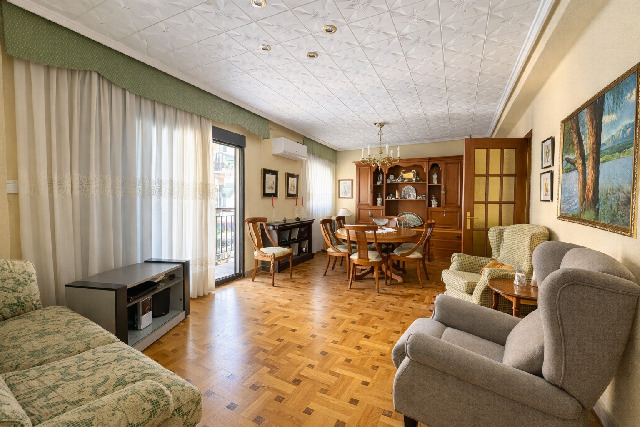 Imagen 8 Inmueble 303679 - Piso en venta en Valencia / Próxima a Ruzafa