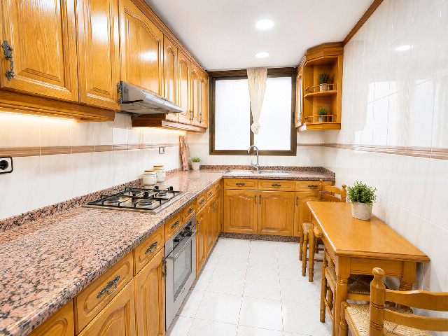Imagen 7 Inmueble 303679 - Piso en venta en Valencia / Próxima a Ruzafa