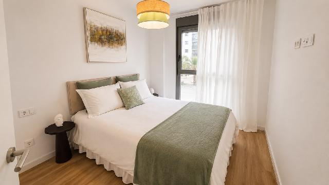 Imagen 2 Inmueble 303705 - Piso en venta en Valencia / Moreras.Proxima a la Ciudad de las Artes y las Ciencias