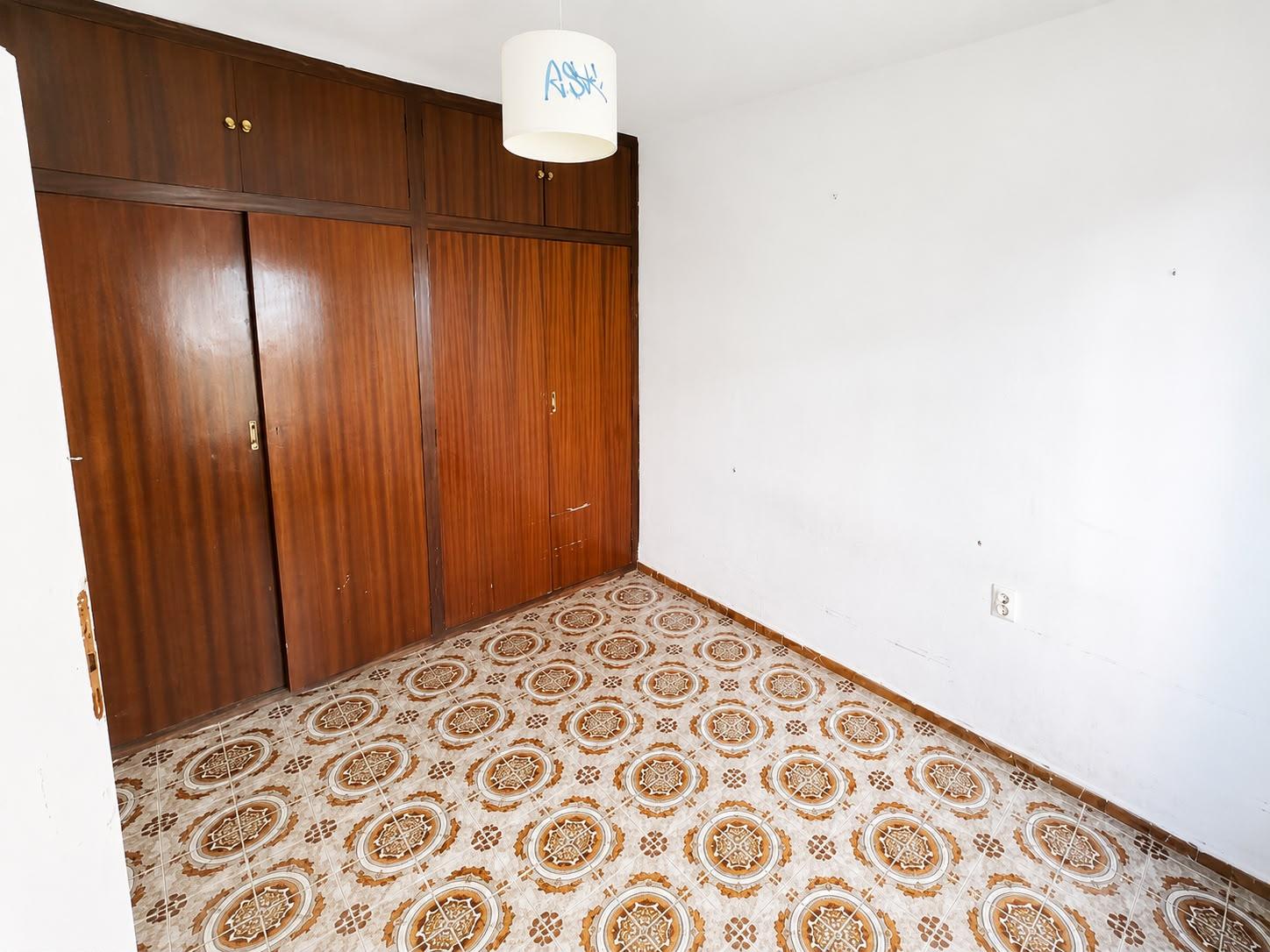 Imagen 4 Piso en venta en Valencia / Próxima al Centro Comercial Aqua