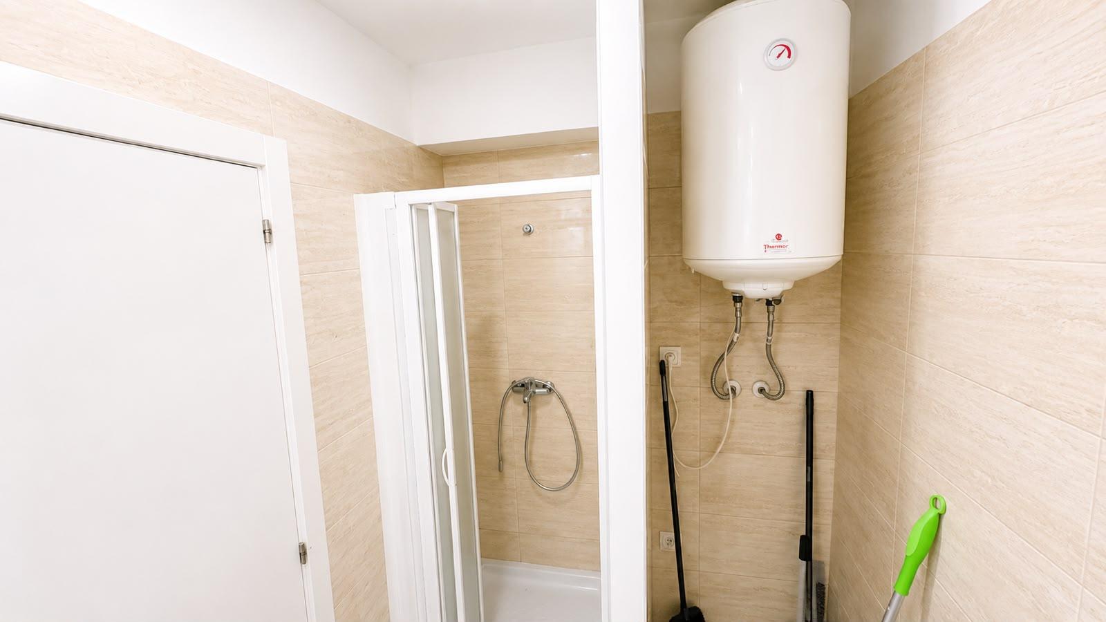 Imagen 11 Piso en venta en Valencia / Próxima al Centro Comercial Aqua