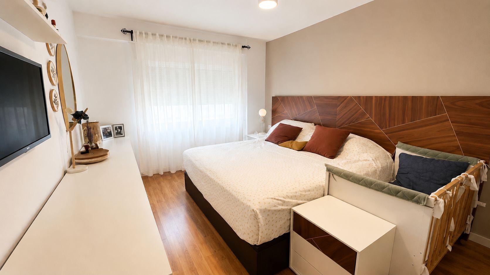 Imagen 3 Piso en venta en Valencia / Junto al puente del Ángel Custodio