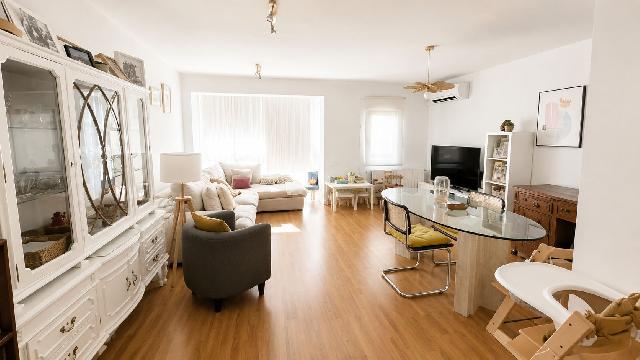 Imagen 5 Inmueble 303788 - Piso en venta en Valencia / Junto al puente del Ángel Custodio