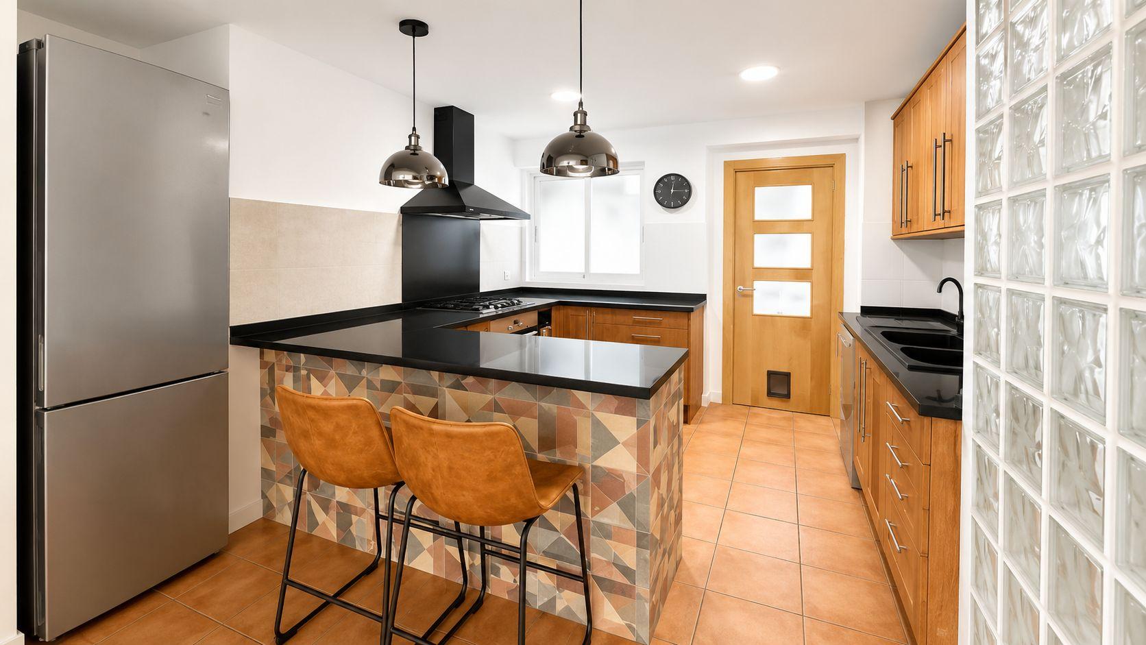 Imagen 10 Piso en venta en Valencia / Junto al puente del Ángel Custodio