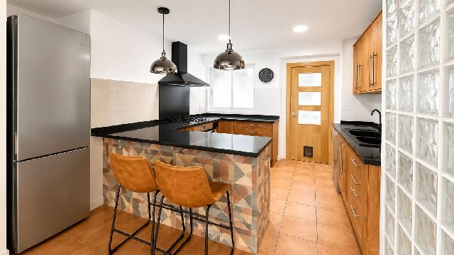 Imagen 10 Inmueble 303788 - Piso en venta en Valencia / Junto al puente del Ángel Custodio