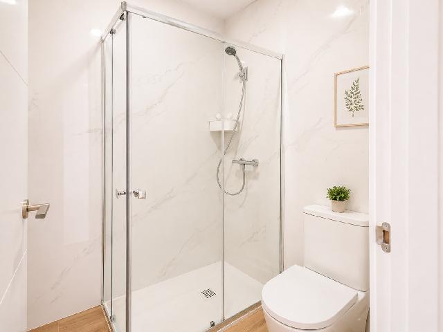 Imagen 8 Inmueble 303863 - Piso en venta en Valencia / Próxima al Hospital La Salud