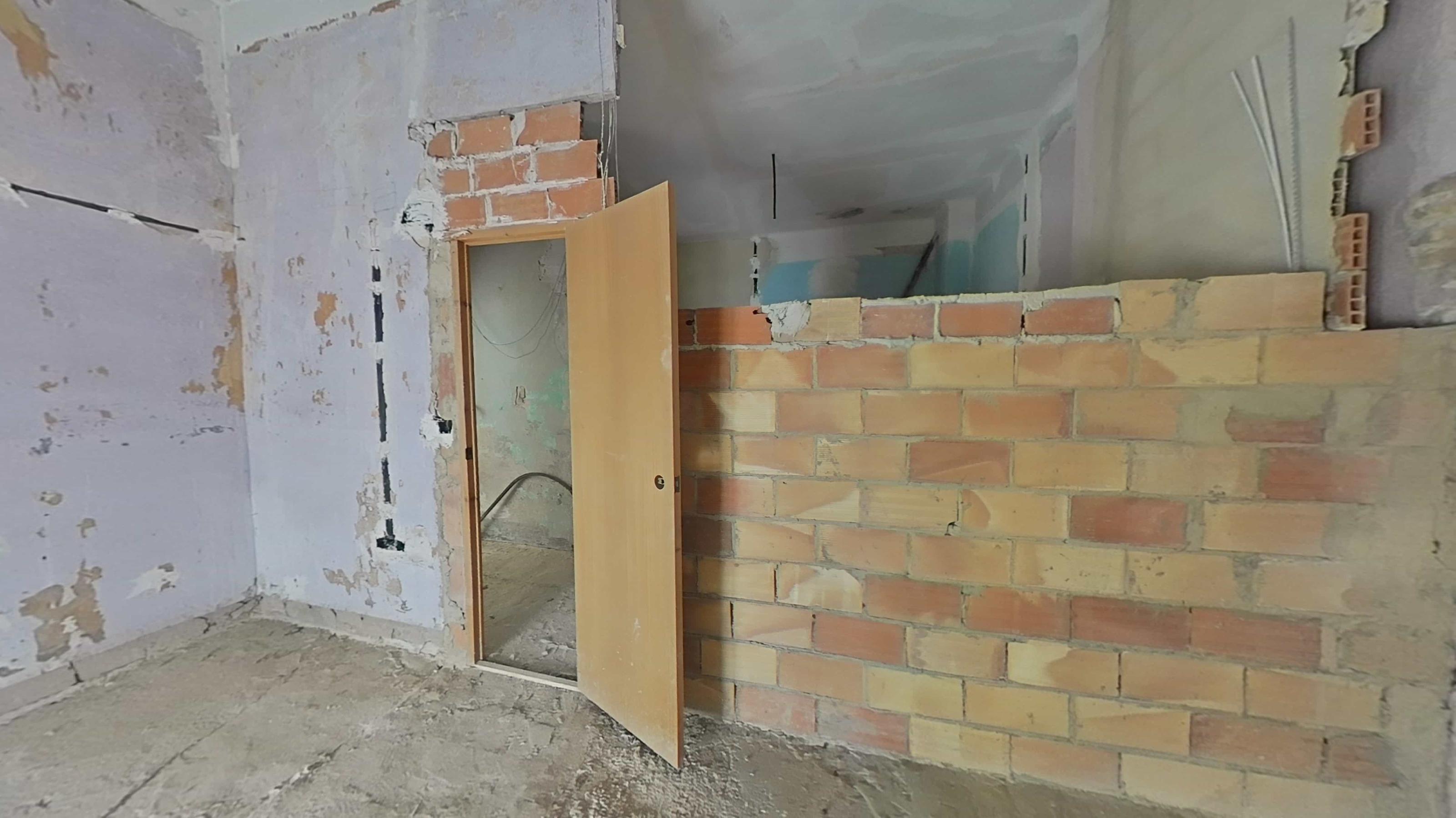 Imagen 10 Piso en venta en Valencia / Junto a la Plaza Patraix