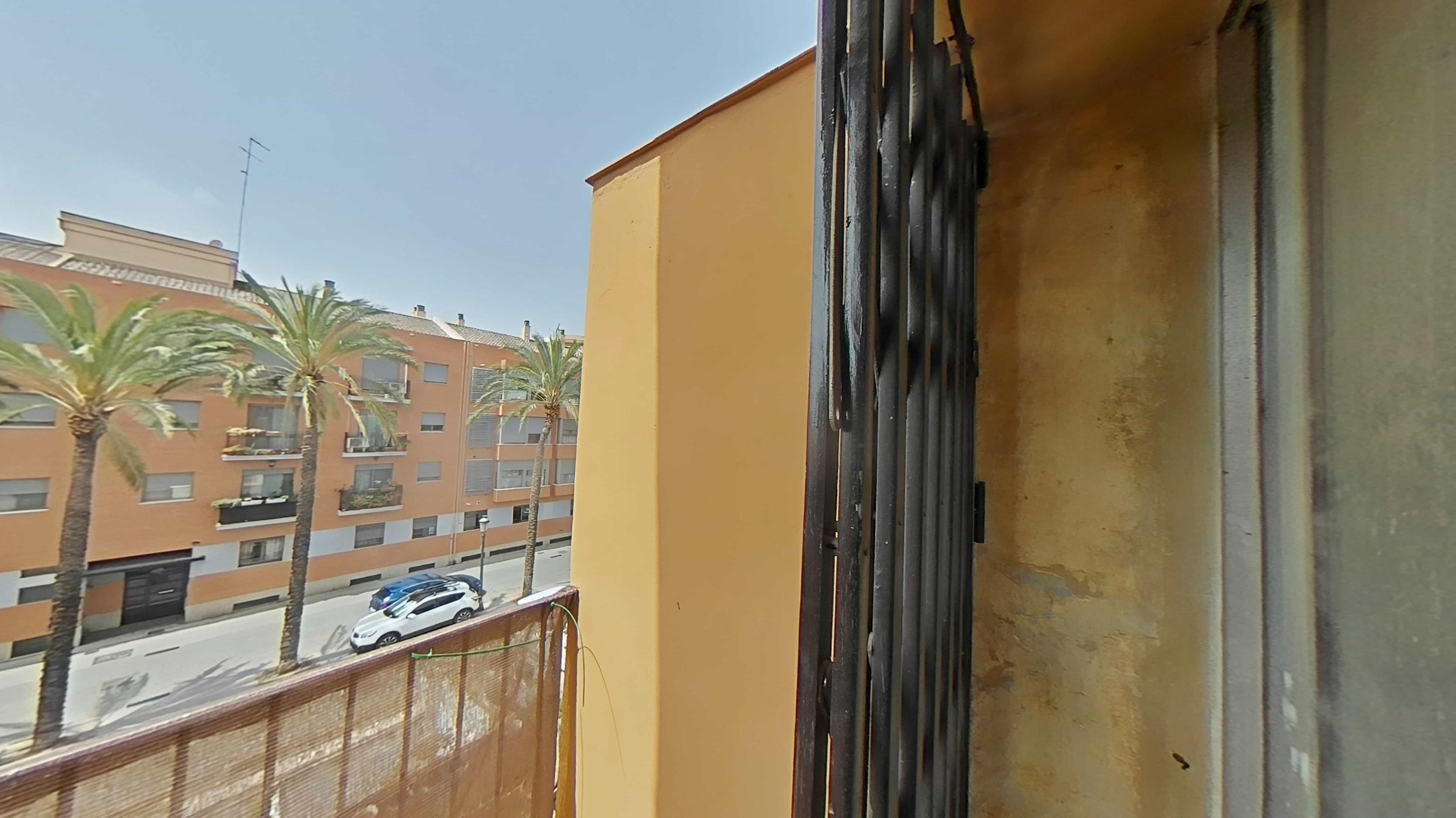 Imagen 29 Piso en venta en Valencia / Junto a la Plaza Patraix