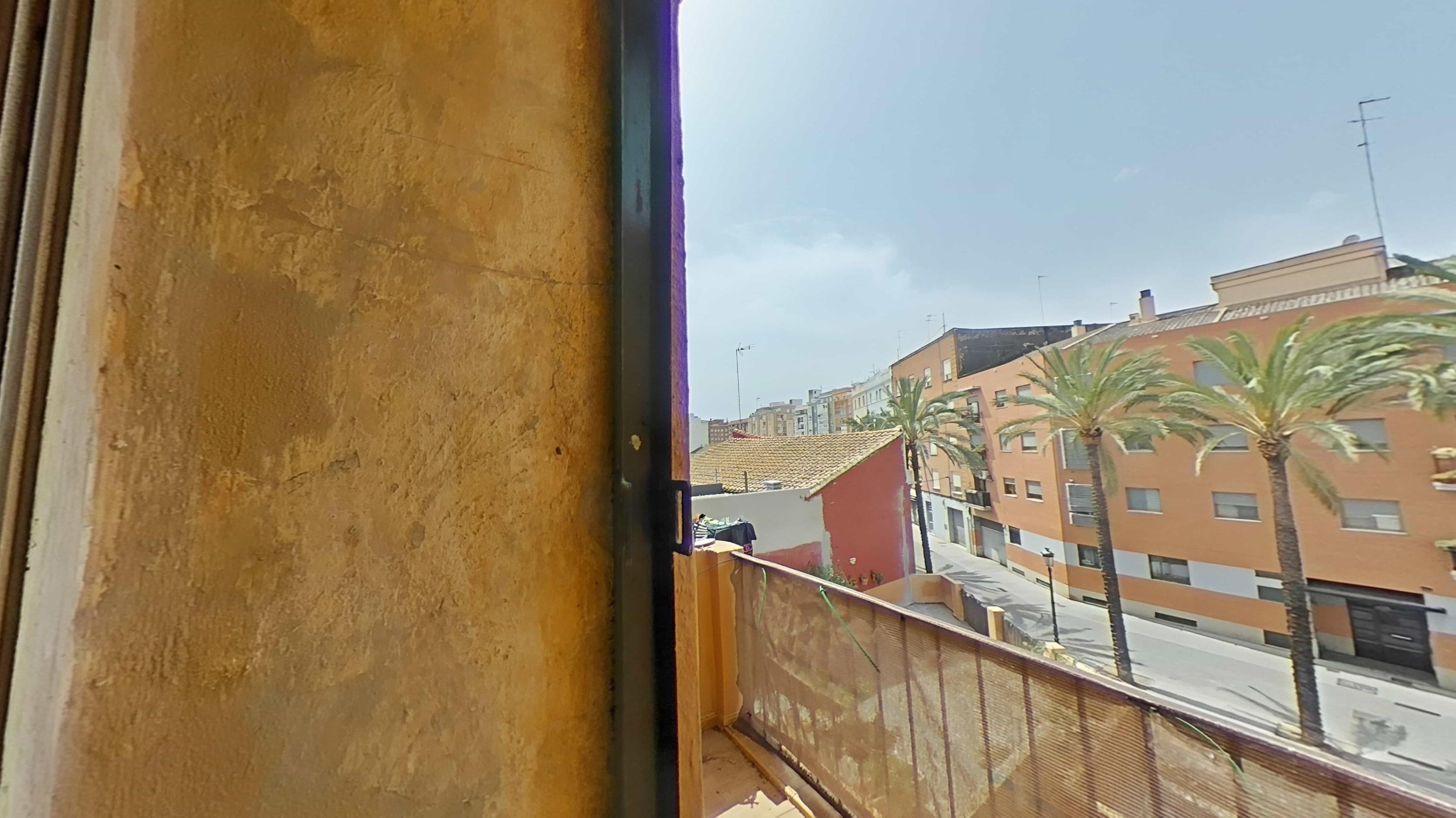 Imagen 28 Piso en venta en Valencia / Junto a la Plaza Patraix