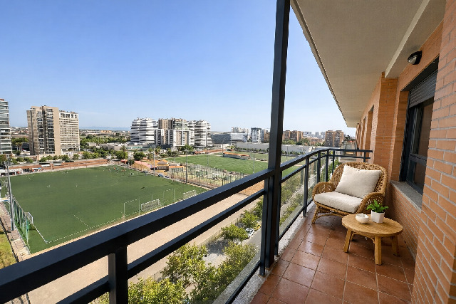 Imagen 2 Inmueble 303971 - Piso en venta en Valencia / Junto Ciudad de las Ciencias y Roig Arena