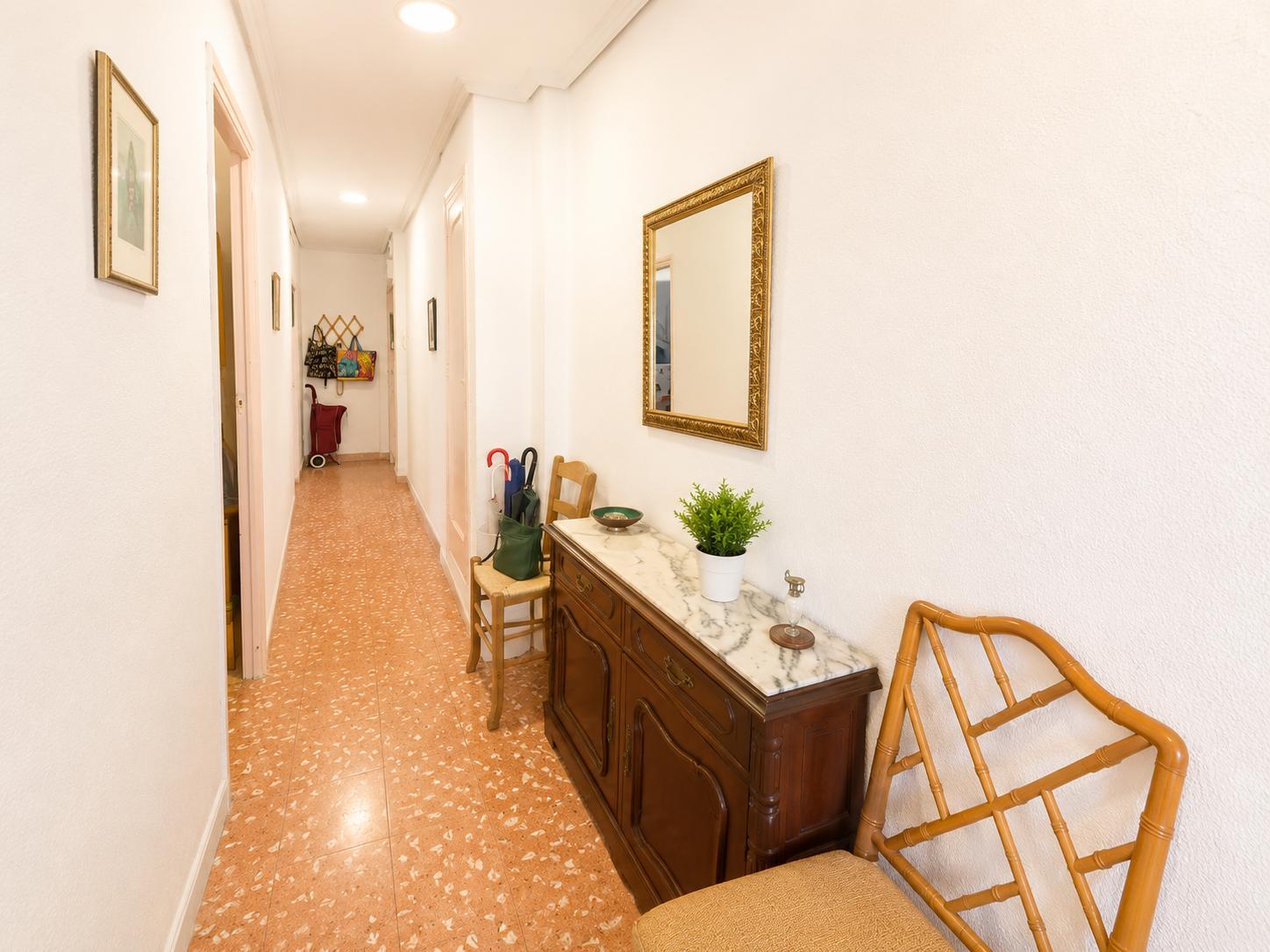 Imagen 7 Piso en venta en Valencia / Póxima al Monasterio de San Miguel