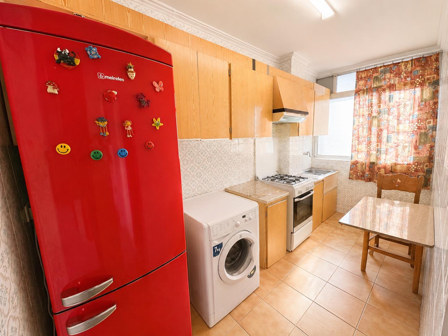 Imagen 3 Piso en venta en Valencia / Póxima al Monasterio de San Miguel