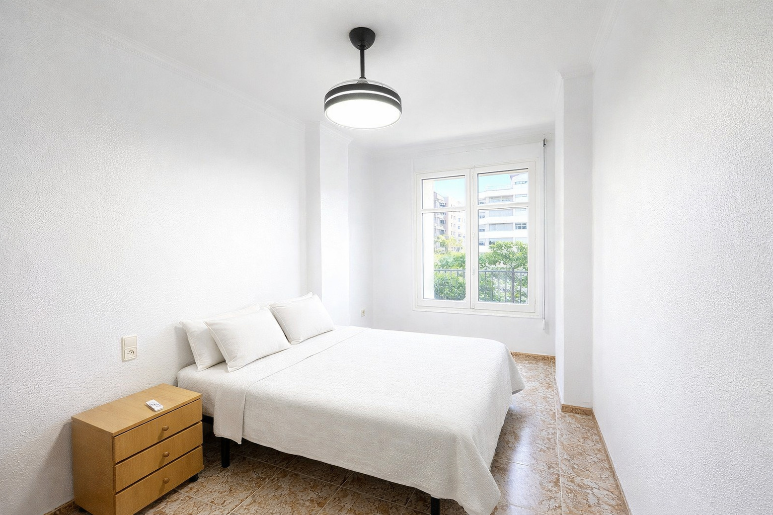 Imagen 4 Piso en venta en Valencia / Próxima a Plaza España