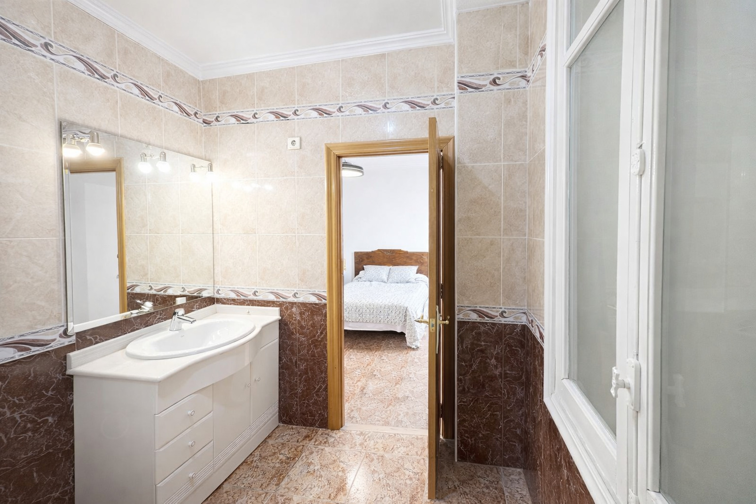 Imagen 10 Piso en venta en Valencia / Próxima a Plaza España