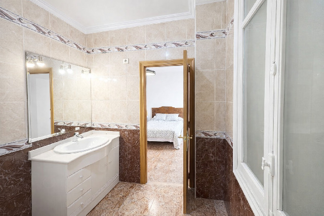 Imagen 10 Inmueble 304141 - Piso en venta en Valencia / Próxima a Plaza España
