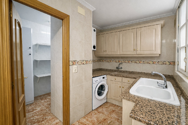 Imagen 7 Inmueble 304141 - Piso en venta en Valencia / Próxima a Plaza España