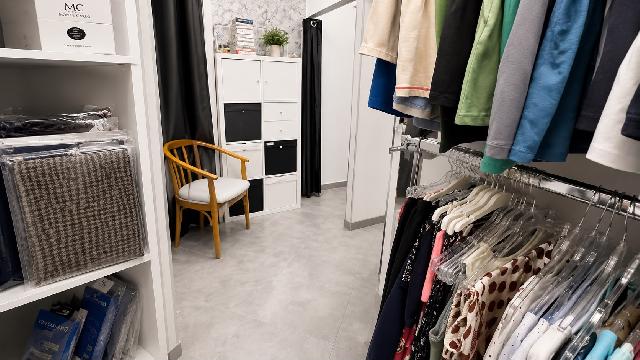 Imagen 12 Inmueble 304191 - Local Comercial en venta en Valencia / Al principio de la Avenida Pérez Galdós