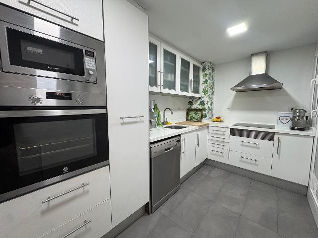 Imagen 2 Inmueble 304288 - Piso en venta en Valencia / Junto Avenida de Aragón y Blasco Ibáñez