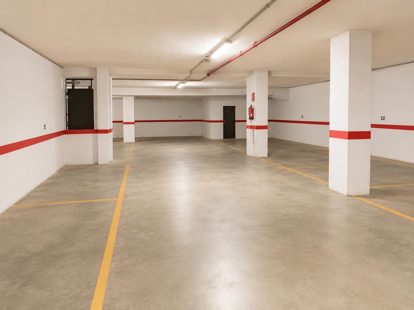 Imagen 24 Piso en venta en Valencia / Próxima al Hospital General