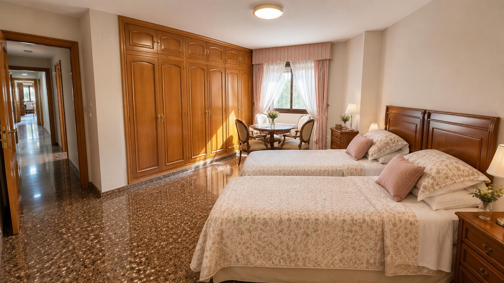 Imagen 26 Piso en venta en Valencia / Frente a los Jardines de Viveros