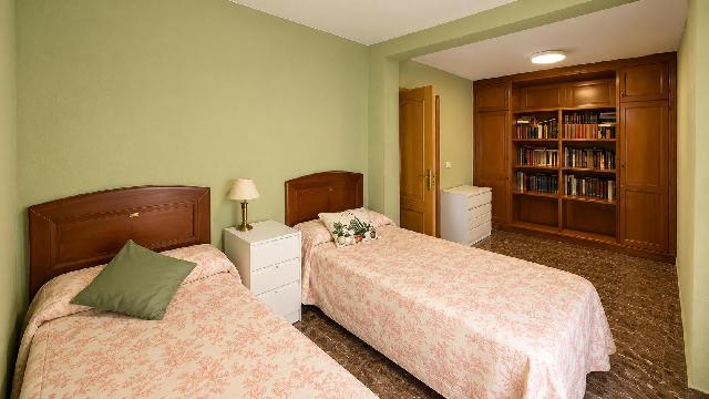 Imagen 25 Inmueble 304304 - Piso en venta en Valencia / Frente a los Jardines de Viveros